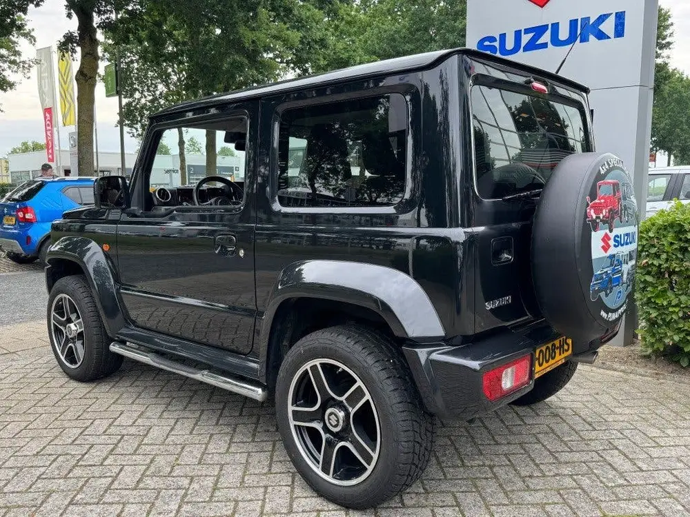 Suzuki Jimny 1.5 Stijl AllGrip (4x4) 4-persoons Navigat uit 2019, foto 8