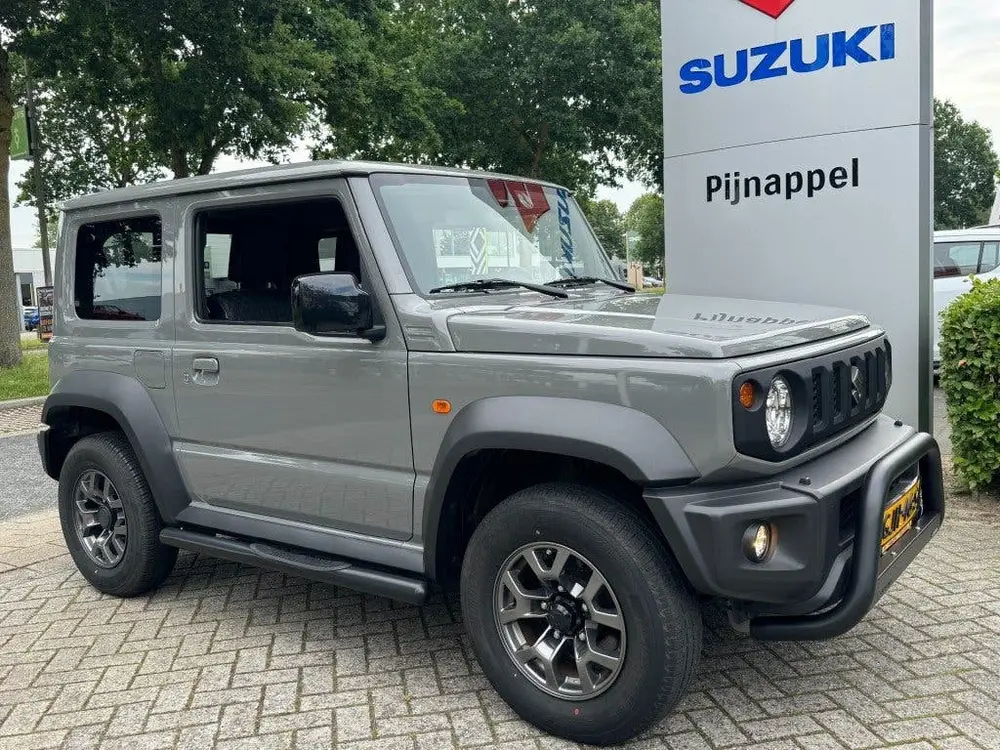 Suzuki Jimny 1.5 Stijl AllGrip (4x4) 4-persoons Trekhaa uit 2019, foto 11