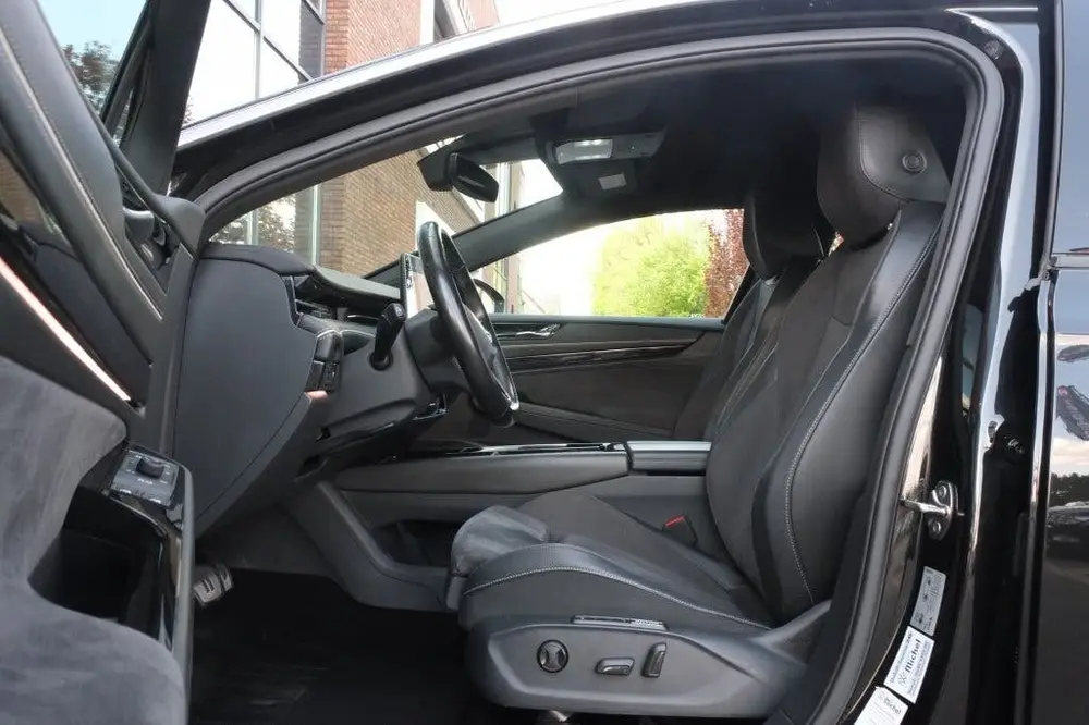 Volkswagen ID.7 Pro 286pk 82kwh | SOH 100% | Trekhaak uit 2024, foto 8