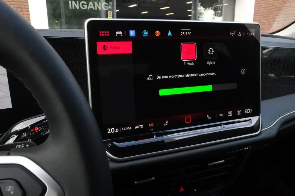 Volkswagen Passat 1.5 eHybrid 204pk Business | SOH 1 uit 2024, foto 14