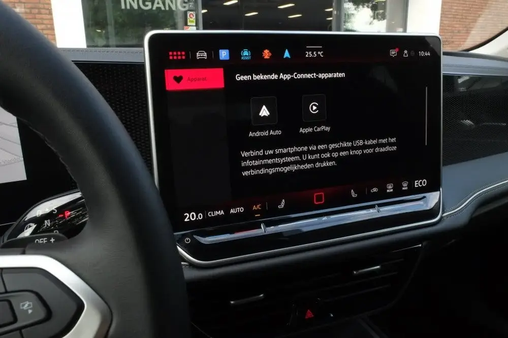 Volkswagen Passat 1.5 eHybrid 204pk Business | SOH 1 uit 2024, foto 15