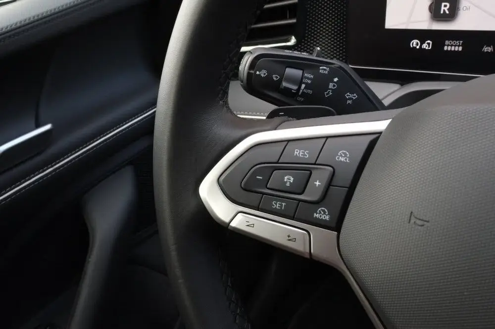 Volkswagen Passat 1.5 eHybrid 204pk Business | SOH 1 uit 2024, foto 19