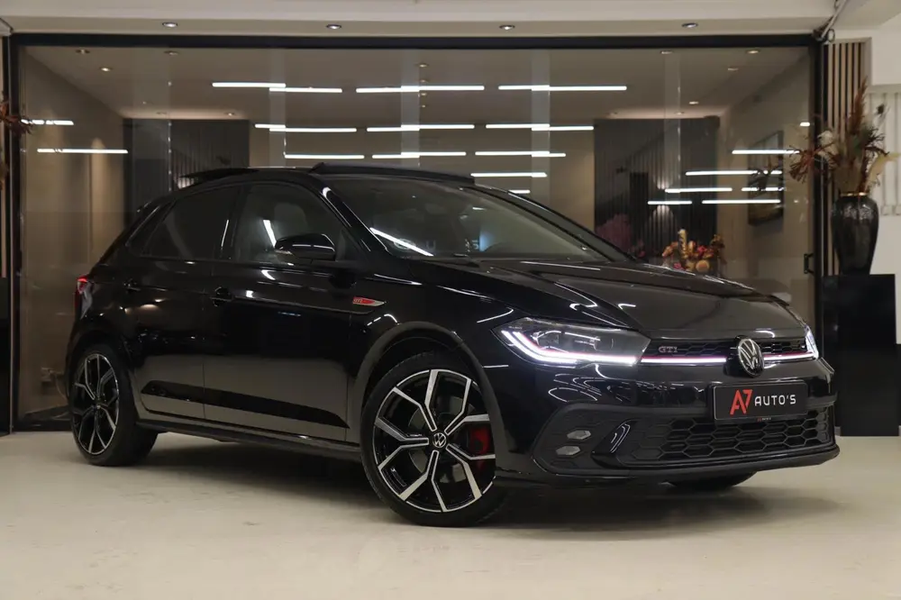 Volkswagen Polo 2.0 TSI GTI VIRTUAL/PANO/CARPLAY/IQ-LIGHT/SF uit 2022, foto 3