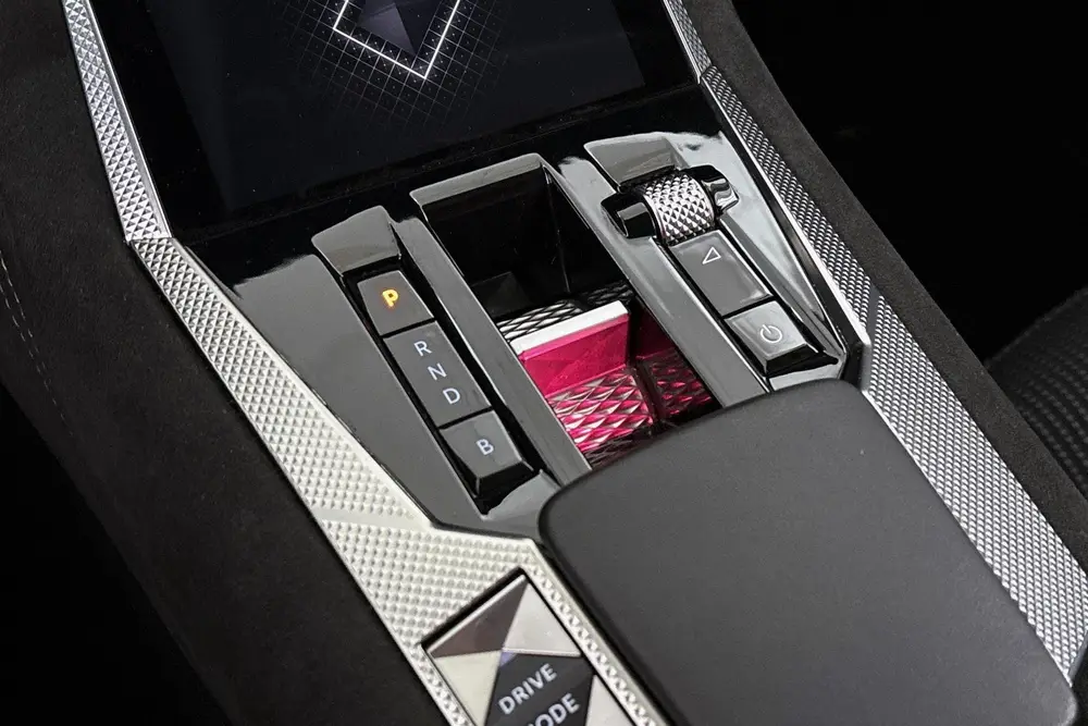 DS Automobiles DS 4 DS 4 E-Tense Performance Line Navigatie Ap uit 2022, foto 16