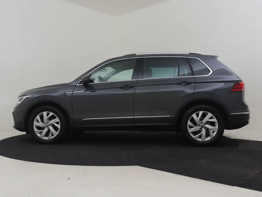 Volkswagen Tiguan 1.5 TSI 150 PK DSG Life Business uit 2023, foto 2