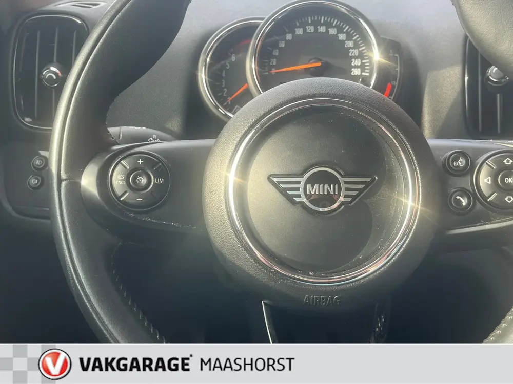 Mini Countryman 1.5 Cooper Chili ParkeerSensoren/Navi/L uit 2019, foto 16