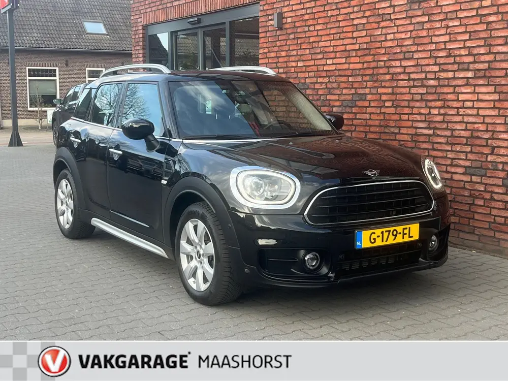 Mini Countryman 1.5 Cooper Chili ParkeerSensoren/Navi/L uit 2019, foto 7