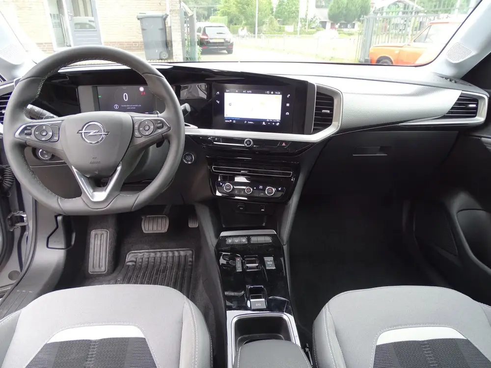 Opel Mokka 1.2 Turbo Business Elegance AUTOMAAT uit 2024, foto 10
