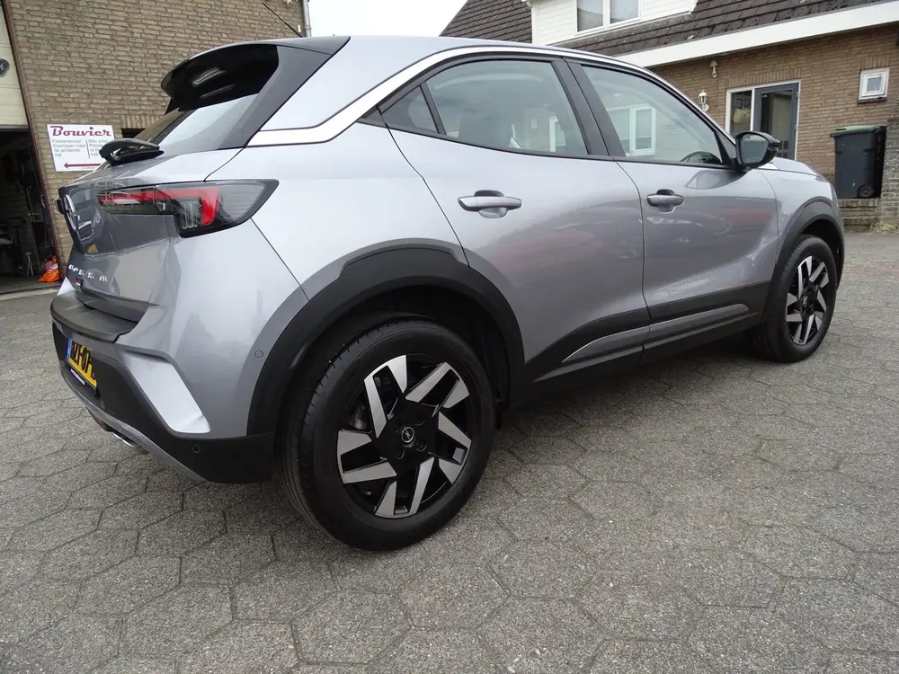 Opel Mokka 1.2 Turbo Business Elegance AUTOMAAT uit 2024, foto 3