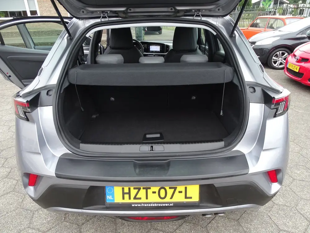 Opel Mokka 1.2 Turbo Business Elegance AUTOMAAT uit 2024, foto 9