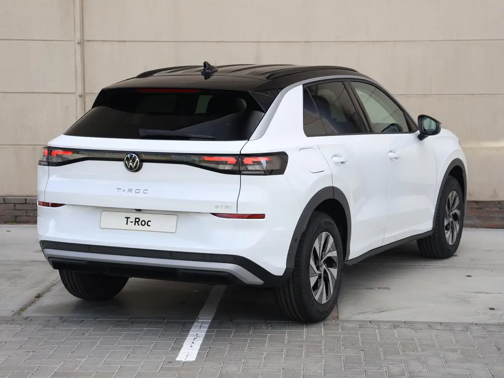 Volkswagen T-Roc Limited Edition 1.5 eTSI 116 PK | Park Assi uit 2026, foto 5