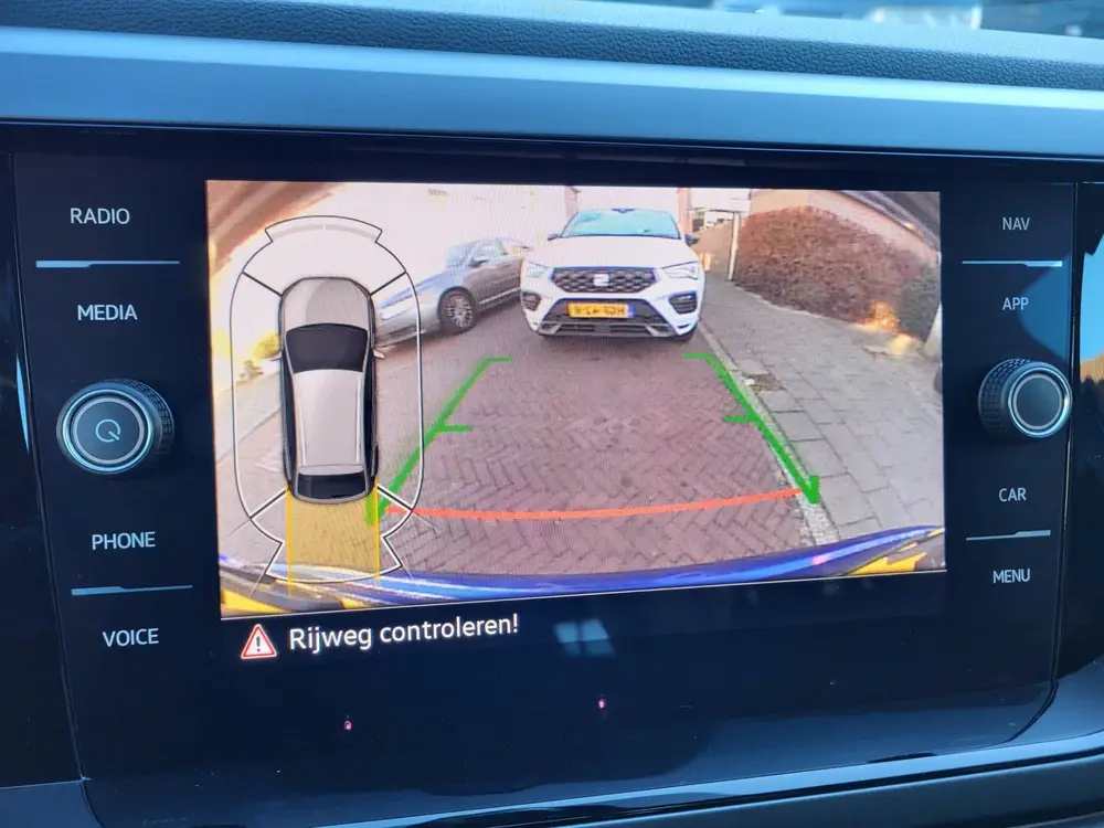 Volkswagen Taigo 1.0 TSI R-Line Edition uit 2024, foto 13