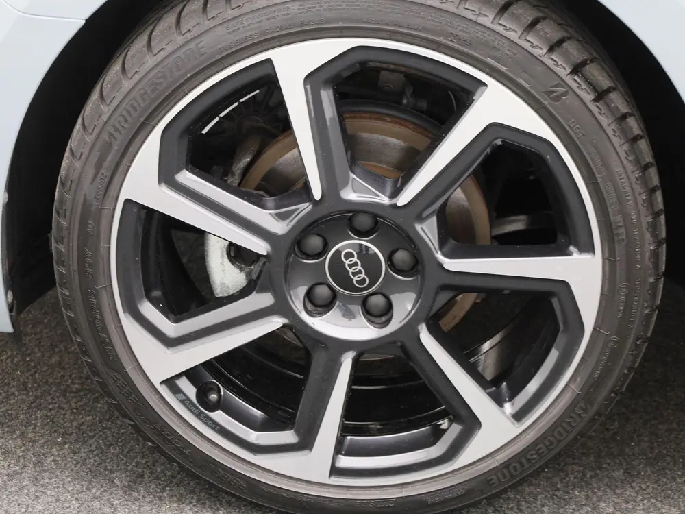 Audi A1 30 TFSI Advanced edition 116 PK l Adaptive uit 2025, foto 12