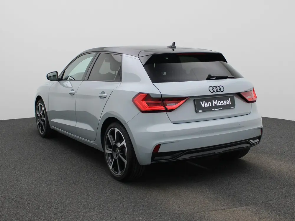 Audi A1 30 TFSI Advanced edition 116 PK l Adaptive uit 2025, foto 3