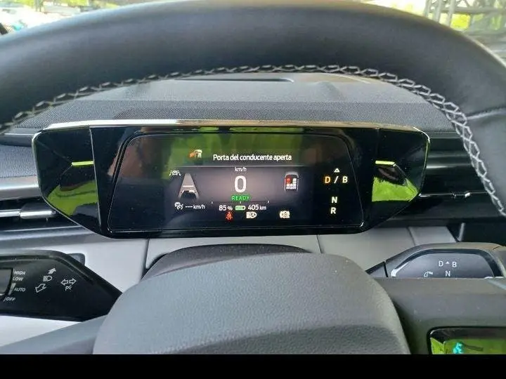 Ford Capri Extended Range RWD 77 kWh uit 2025, foto 5