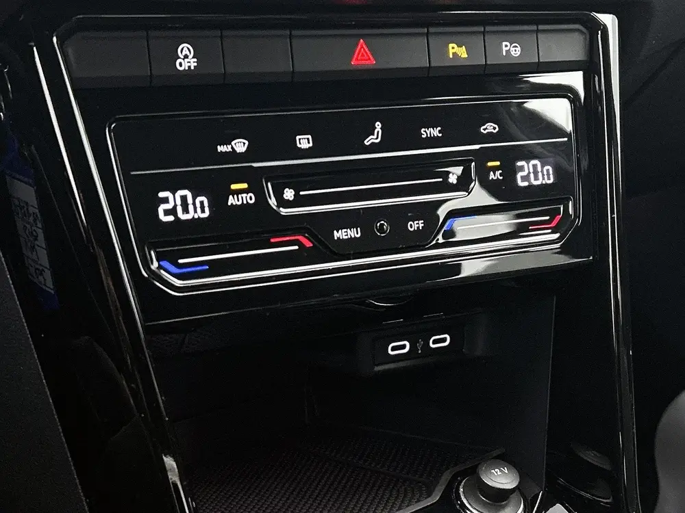 Volkswagen T-Roc 1.0 TSI R-Line | Black pakket | Airco | App uit 2022, foto 18