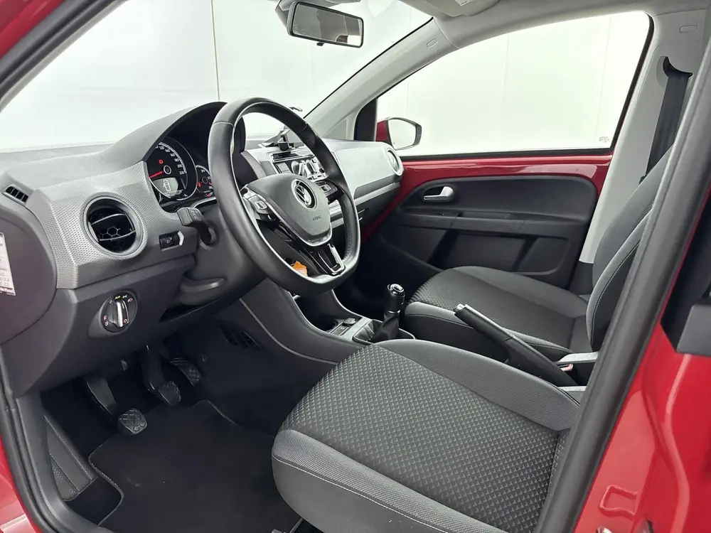 Volkswagen Up! 1.0 | STOELVERWARMING | AIRCO | MULTIFUNCTION uit 2022, foto 8