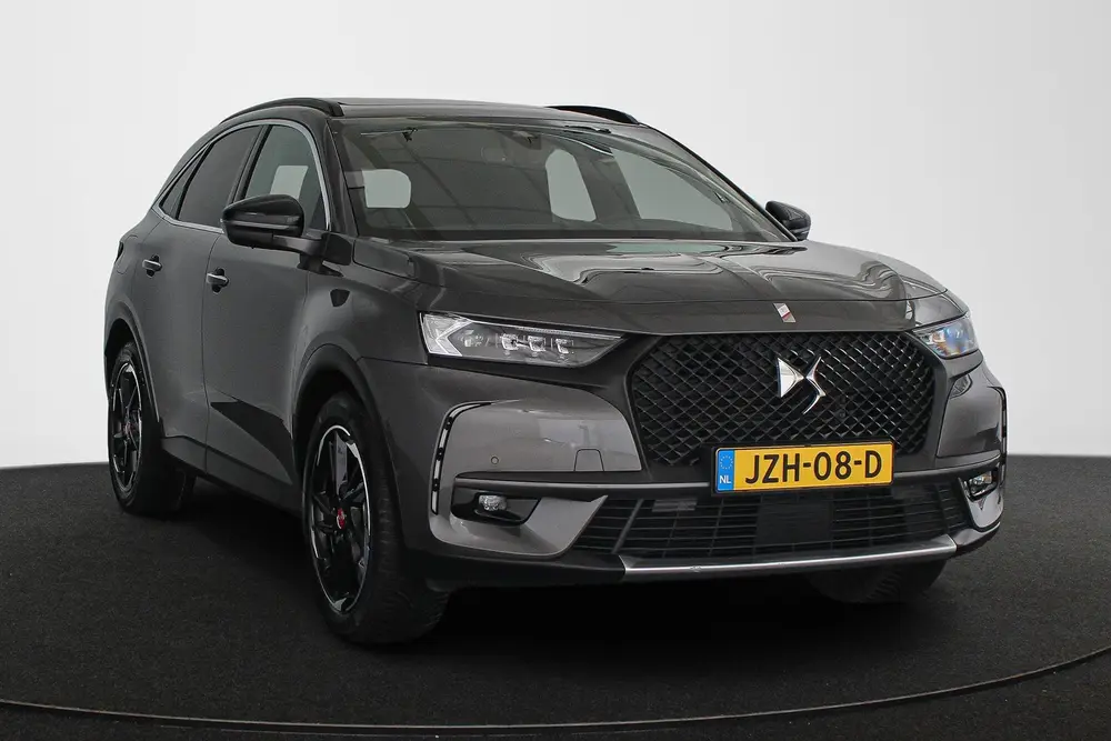 DS Automobiles DS 7 Crossback DS 7 Crossback E-Tense 4x4 Performance Lin uit 2021, foto 2