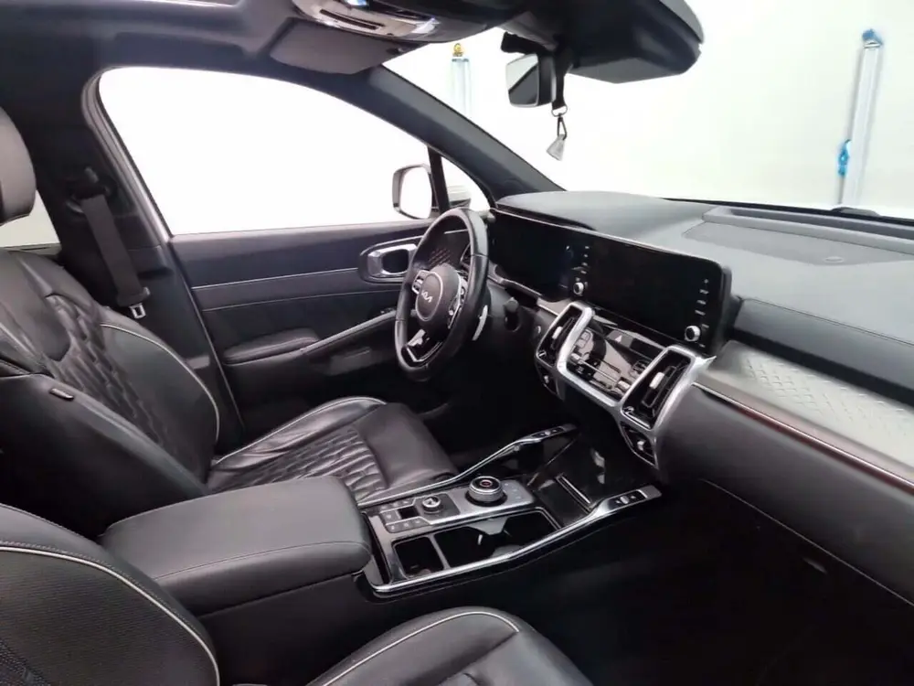 Kia Sorento 1.6 T-GDI Plug-in Hybrid 4WD ExecutiveLine uit 2022, foto 4