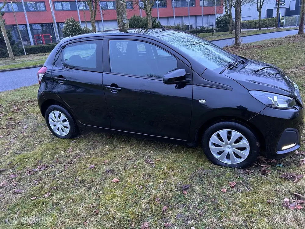 Peugeot 108 1.0 e-VTi Active uit 2022, foto 7