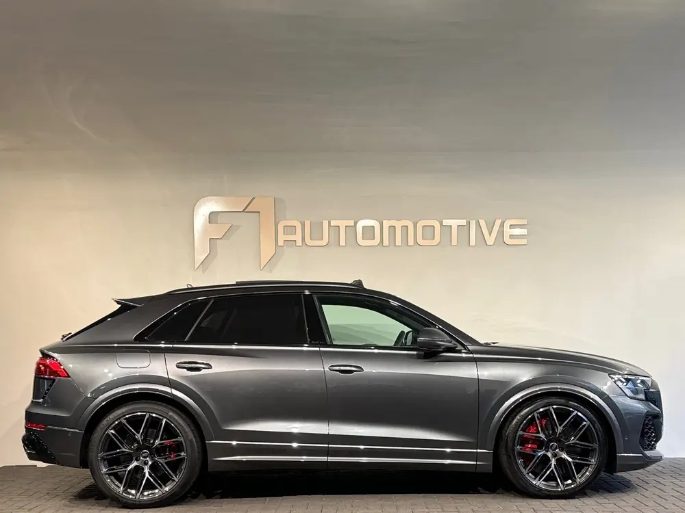 Audi RS Q8 4.0 TFSI quattro Performance Pano uit 2024, foto 10