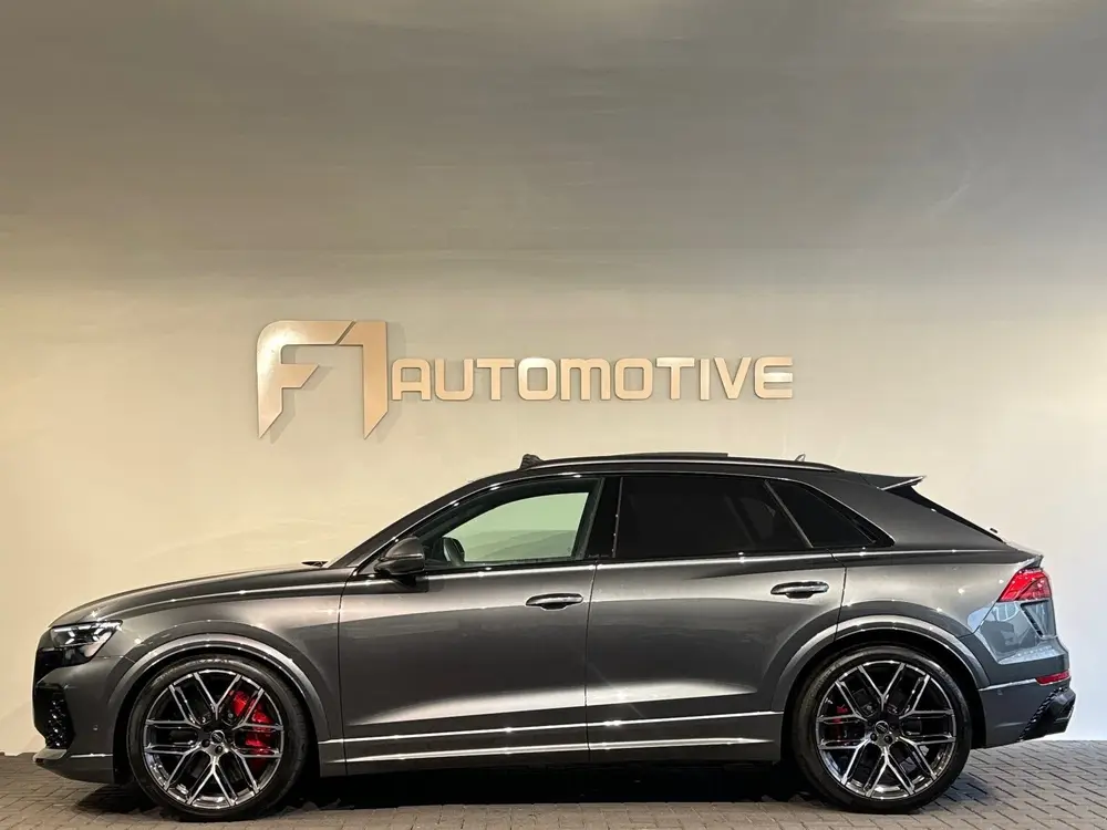 Audi RS Q8 4.0 TFSI quattro Performance Pano uit 2024, foto 12
