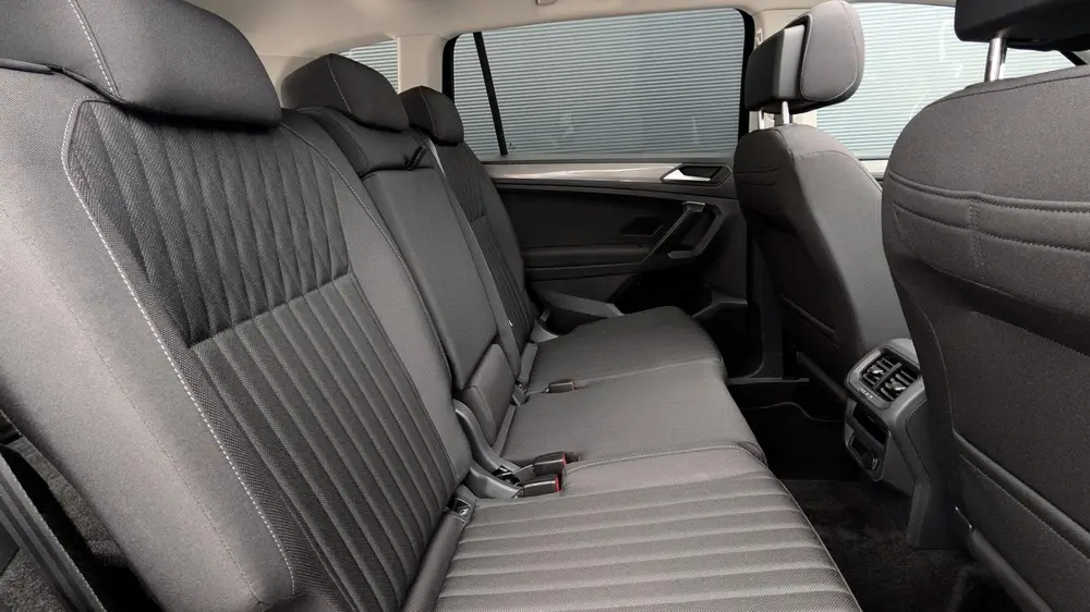 Volkswagen Tiguan Allspace 1.5 TSI 150pk DSG Life Business 7 uit 2024, foto 15