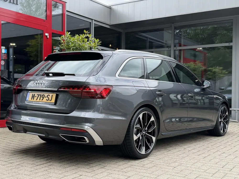 Audi A4 35 TFSI AUT. * * 2x S-LINE * * VIRTUAL uit 2022, foto 3