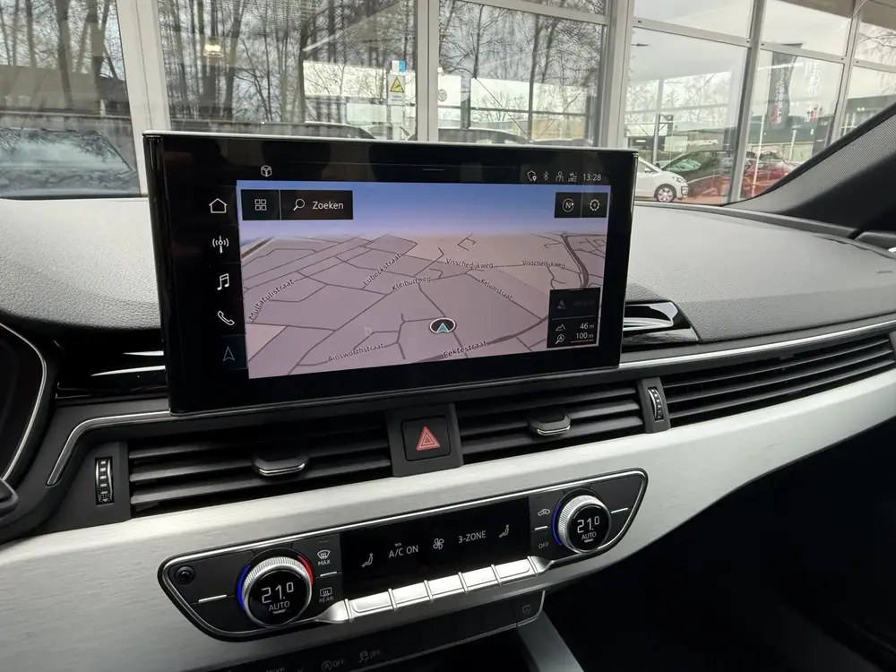 Audi A4 35 TFSI AUT. * * 2x S-LINE * * VIRTUAL uit 2022, foto 4