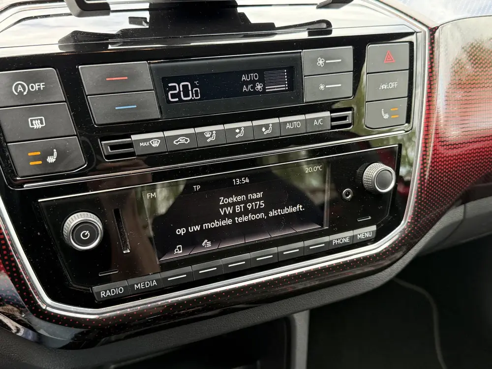 Volkswagen Up! 1.0 TSI GTI *!* NAVI/ BEATS AUDIO/ 17 INCH/ P uit 2020, foto 6