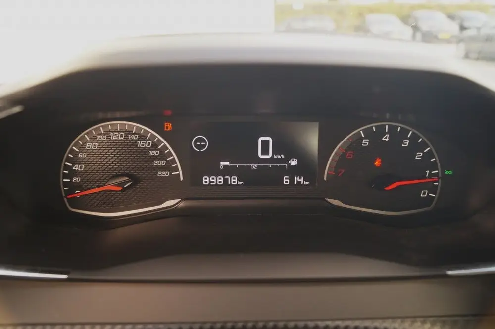 Peugeot 2008 1.2 PureTech Active -AIRCO-PDC-CARPLAY-NW. uit 2022, foto 11