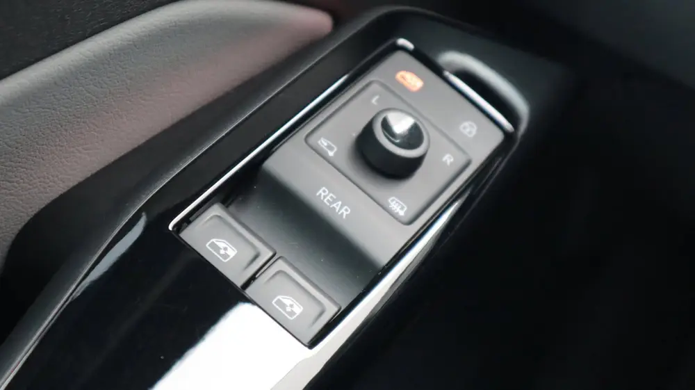 Volkswagen ID.3 Business 58 kWh Pro SOH95% Matrix Navi CarPl uit 2020, foto 17