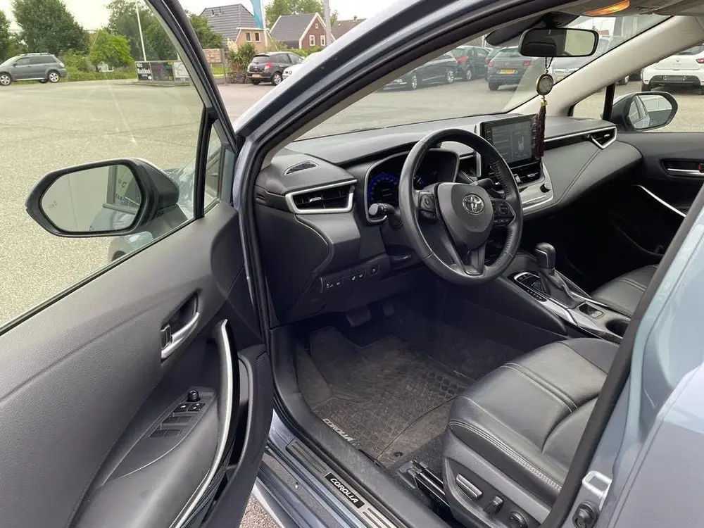 Toyota Corolla 1.8 Hybrid Business Intro / Camera / Leer / C uit 2019, foto 11