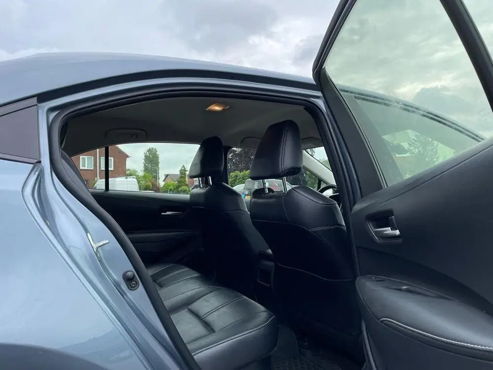 Toyota Corolla 1.8 Hybrid Business Intro / Camera / Leer / C uit 2019, foto 15