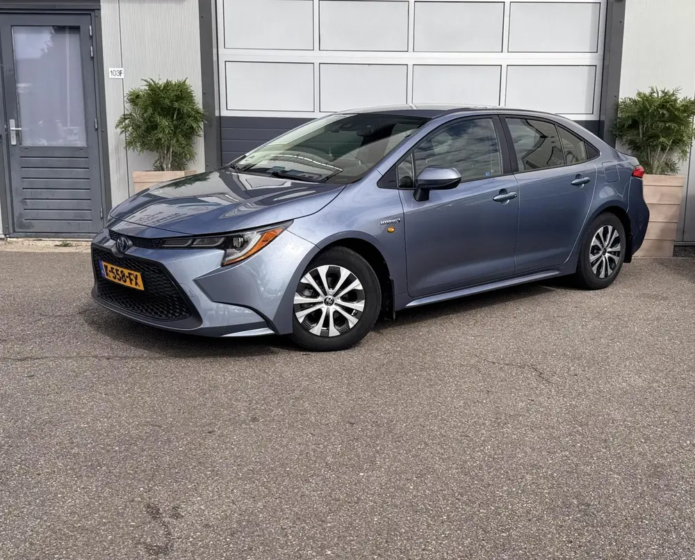 Toyota Corolla 1.8 Hybrid Business Intro / Camera / Leer / C uit 2019, foto 4