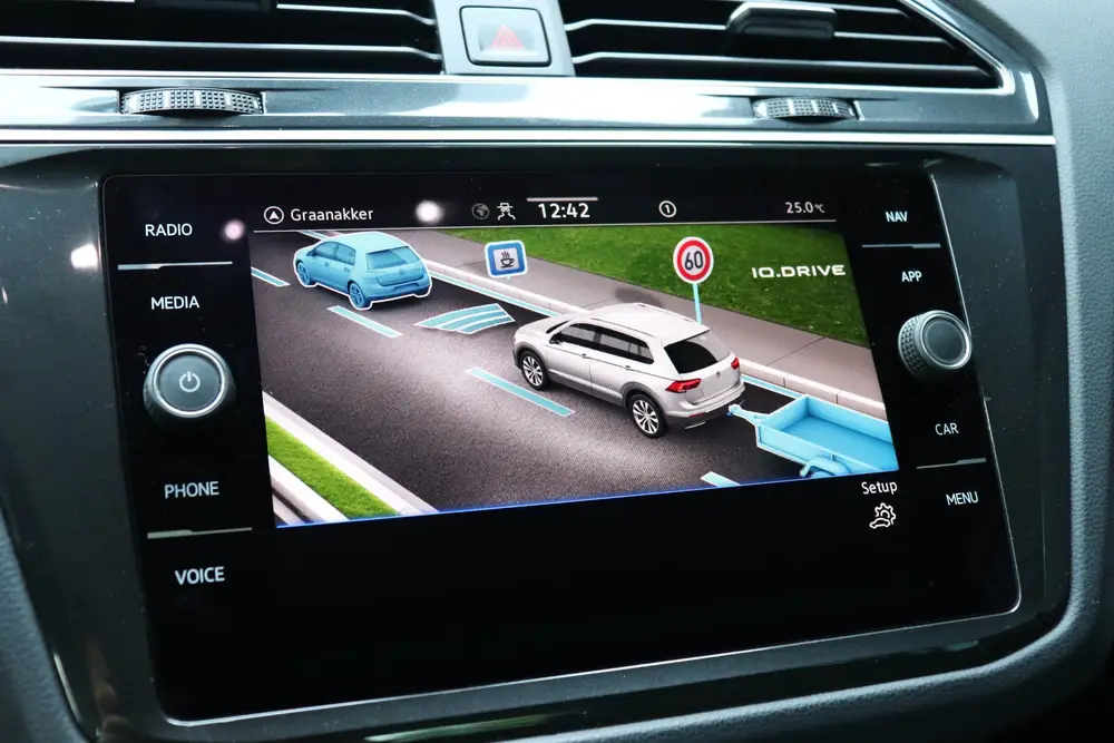 Volkswagen Tiguan 1.4 TSI eHybrid PHEV Trekhaak ACC Navi uit 2021, foto 12