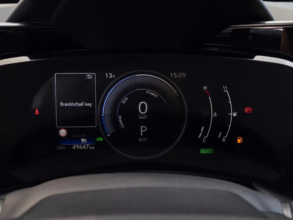 Lexus NX 350h AWD Launch Edition uit 2023, foto 16