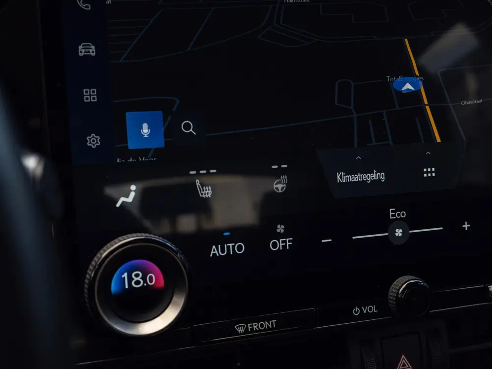 Lexus NX 350h AWD Launch Edition uit 2023, foto 19