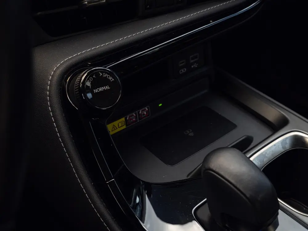 Lexus NX 350h AWD Launch Edition uit 2023, foto 20