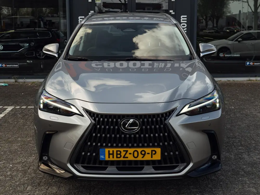 Lexus NX 350h AWD Launch Edition uit 2023, foto 4