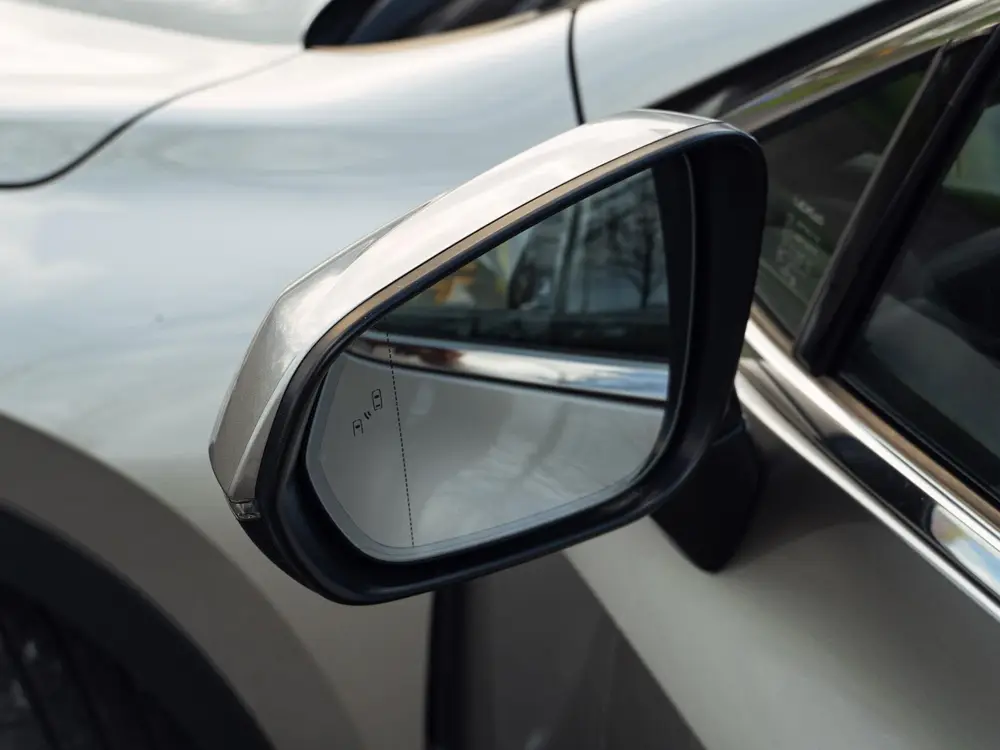 Lexus NX 350h AWD Launch Edition uit 2023, foto 8