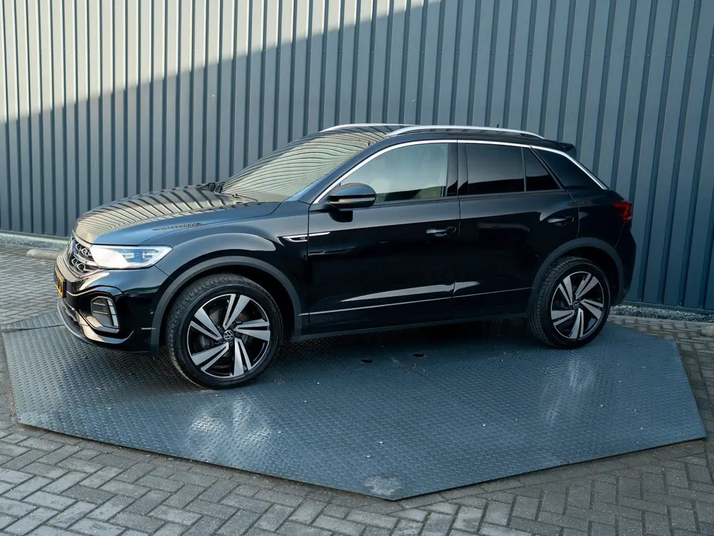 Volkswagen T-Roc 1.5 TSI R-Line Business | Side Assist | Key uit 2024, foto 2
