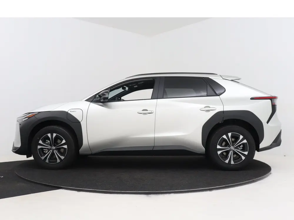 Toyota bZ4X Dynamic 71 kWh (bj 2025 uit 2025, foto 3