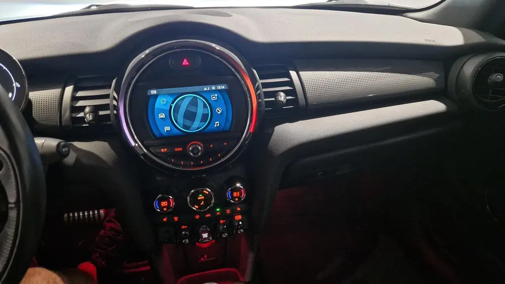 Mini Cabrio 1.5 Cooper uit 2021, foto 12