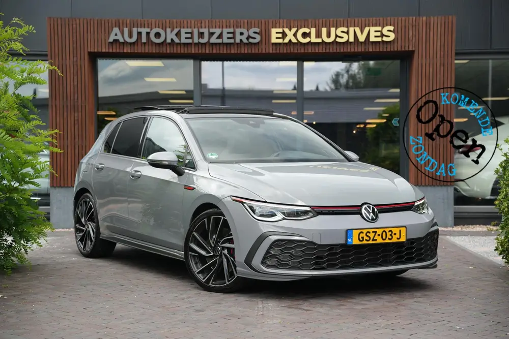 Volkswagen Golf 2.0 TSI GTI Pano IQ 245PK H&K uit 2024