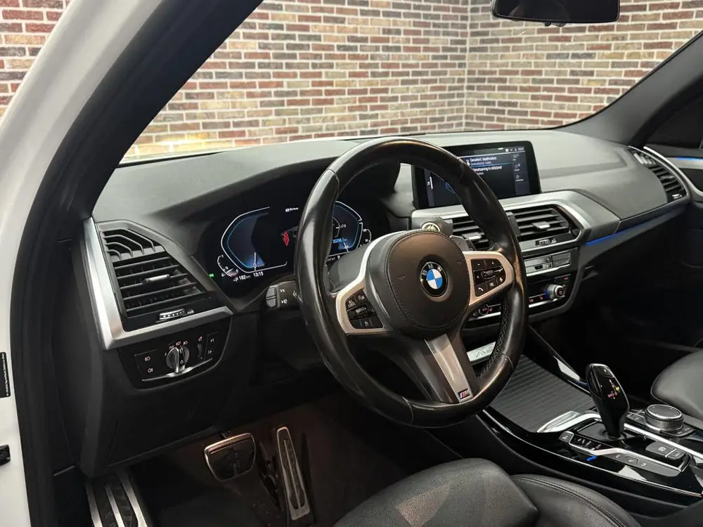 BMW X3 xDrive30e High Executive M Sport Leer Xenon Camera uit 2021, foto 3
