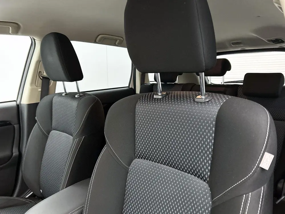 Mitsubishi Outlander 2.4 PHEV Pure uit 2020, foto 10