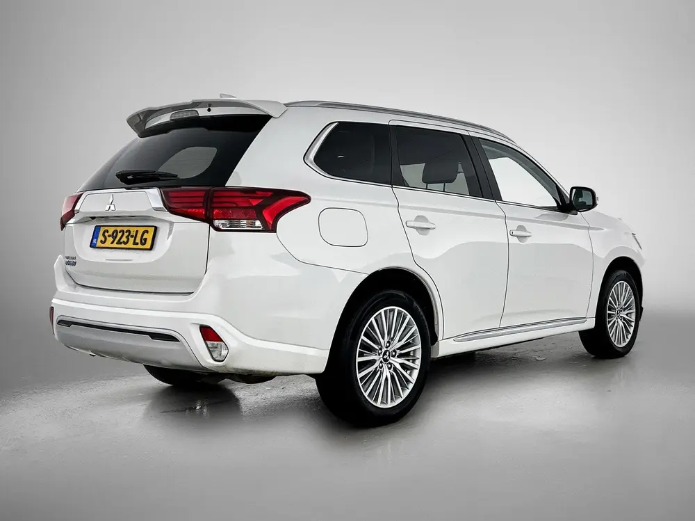 Mitsubishi Outlander 2.4 PHEV Pure uit 2020, foto 4