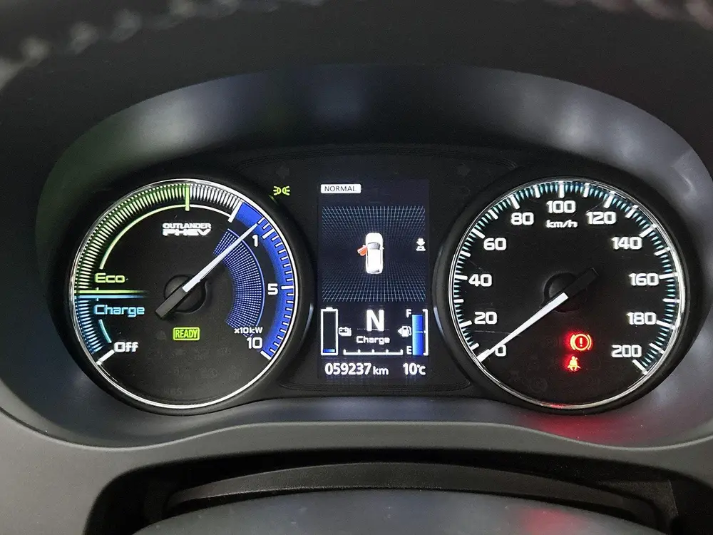 Mitsubishi Outlander 2.4 PHEV Pure uit 2020, foto 8