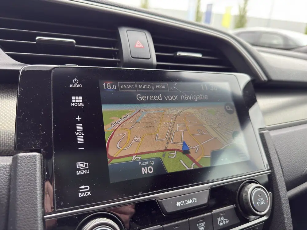 Honda Civic 1.0 i-VTEC 126pk 5D Executive | Pano | camera uit 2019, foto 18